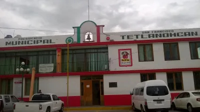 Presidencia municipal de San Francisco Tetlanohcan